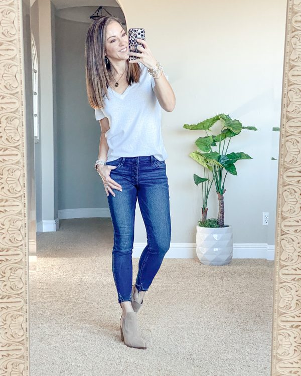 Favorite Denim for Petites - Why I love these! - Everyday Holly