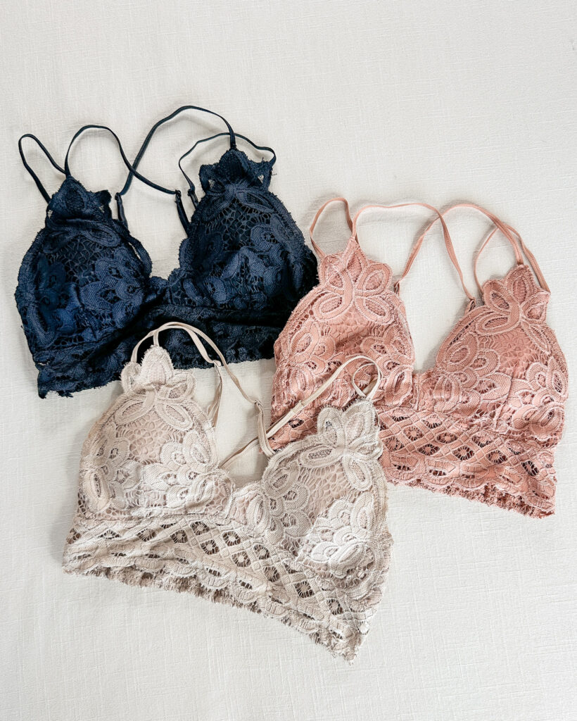 All Time Go-To Undergarments | #lace #bralette #undergarment #noshow #musthave #amazon #fashion #neutral #bra #alltime #all